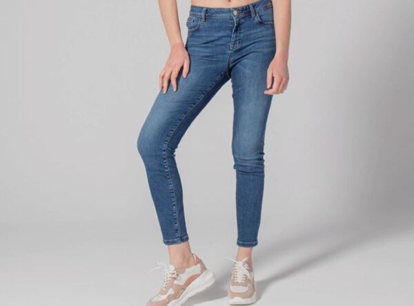 22DONNABM - Medium blue Slim 7/8 jeans